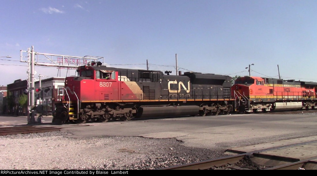 CN G871